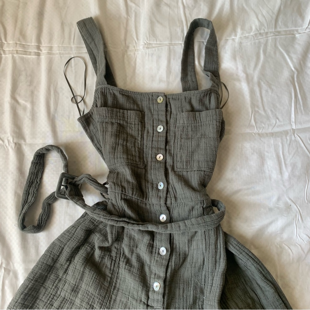 ୨୧ ・゚✧ Zara Button Up Belted Jumpsuit - Picture 3 of 6